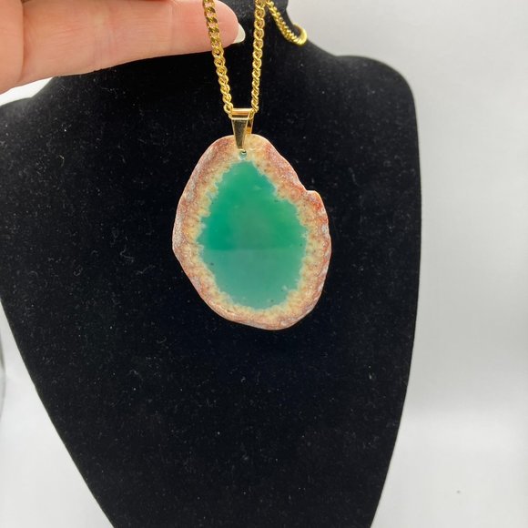 NEW Agate Gemstone Raw Edge AQUA Colored Gemstone + 20 in Golden Stainless Chain - Picture 11 of 12